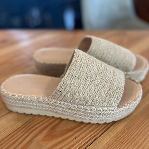 Coconuts by Matisse, slip on platform sandals, raffia tan, size 8